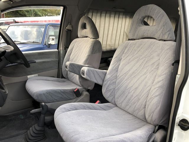 MITSUBISHI DELICA SPACE GEAR  4WD 1996