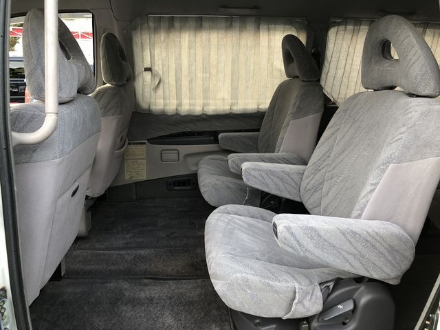 MITSUBISHI DELICA SPACE GEAR  4WD 1996