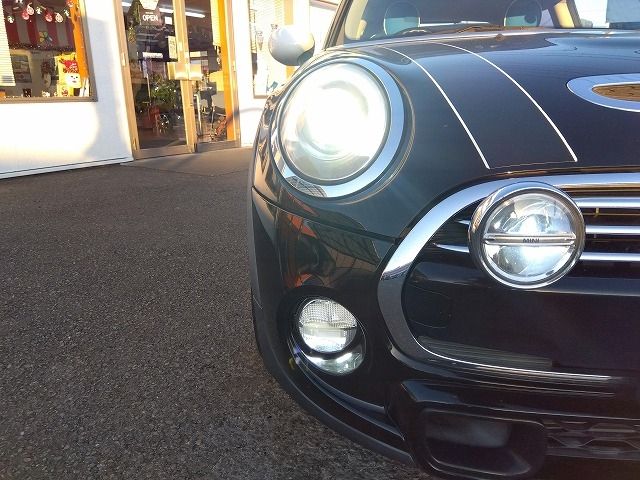 BMW BMW MINI COOPER SD 2016