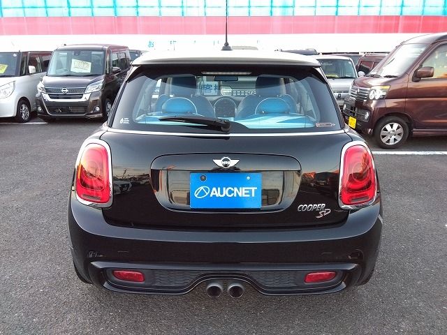 BMW BMW MINI COOPER SD 2016