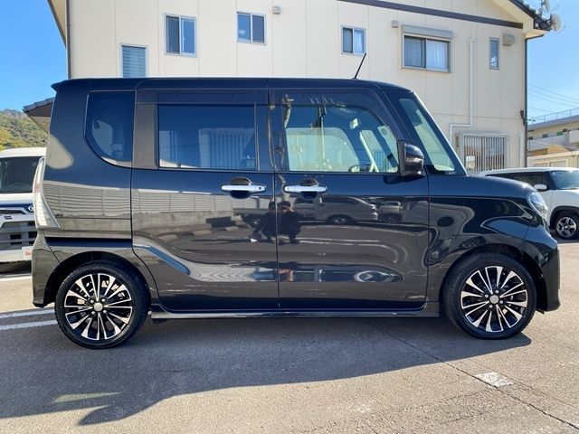 DAIHATSU TANTO CUSTOM 2019