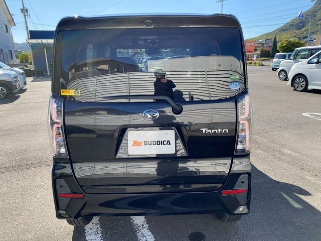 DAIHATSU TANTO CUSTOM 2019