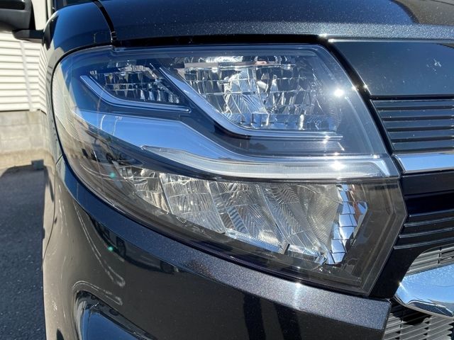 DAIHATSU TANTO CUSTOM 2019