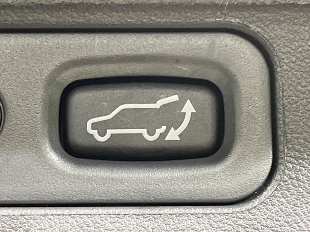 MITSUBISHI DELICA D:5 4WD 2024