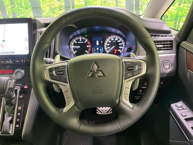 MITSUBISHI DELICA D:5 4WD 2024