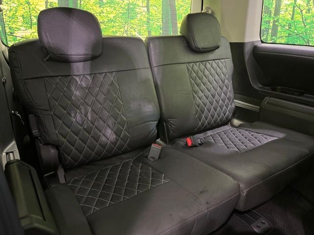 MITSUBISHI DELICA D:5 4WD 2024