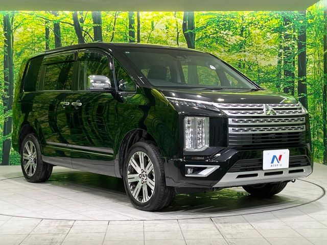 MITSUBISHI DELICA D:5 4WD 2024