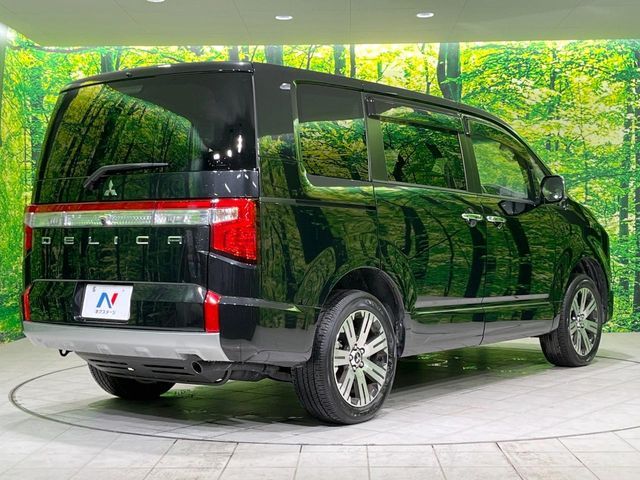 MITSUBISHI DELICA D:5 4WD 2024