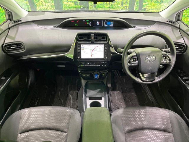 TOYOTA PRIUS 4WD 2022