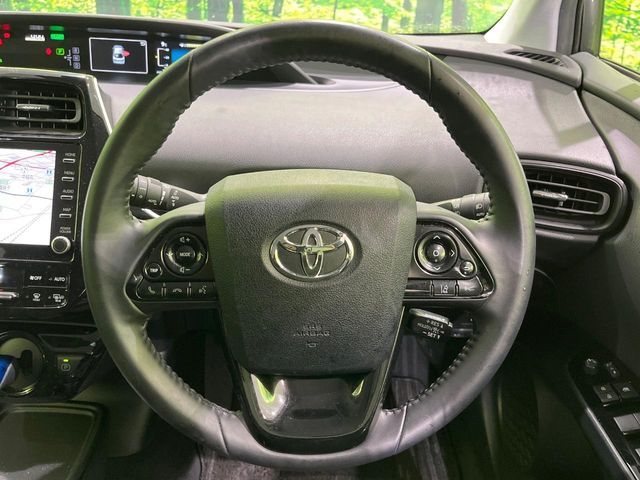 TOYOTA PRIUS 4WD 2022