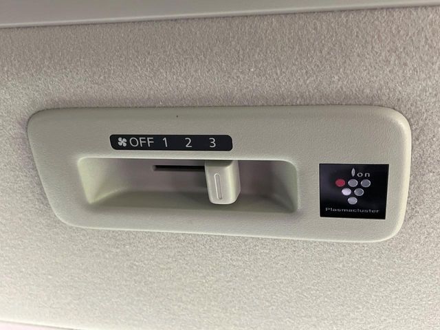 MITSUBISHI DELICA MINI 2024