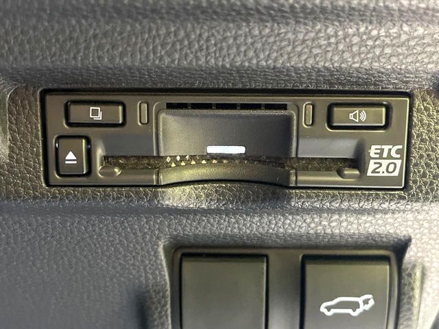 TOYOTA COROLLA CROSS HYBRID 2024