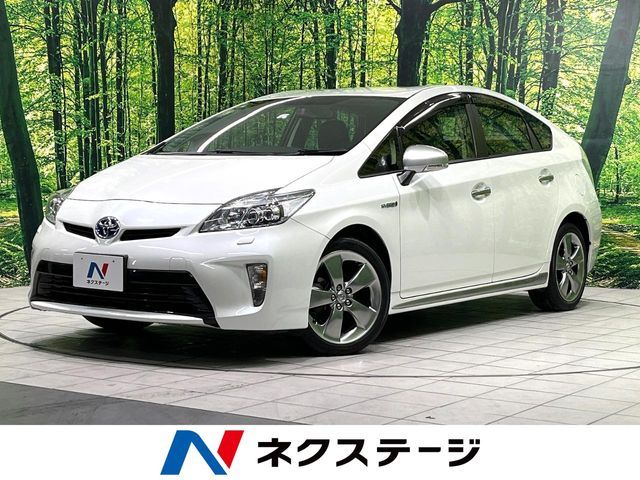 TOYOTA PRIUS 2014