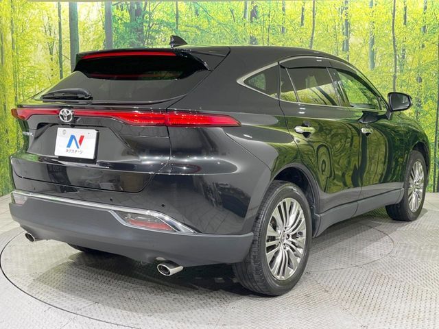 TOYOTA HARRIER 2WD 2021