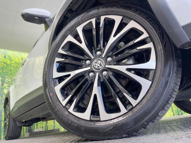 TOYOTA YARIS CROSS 2025