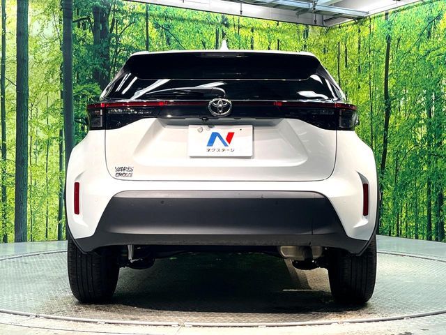 TOYOTA YARIS CROSS 2025