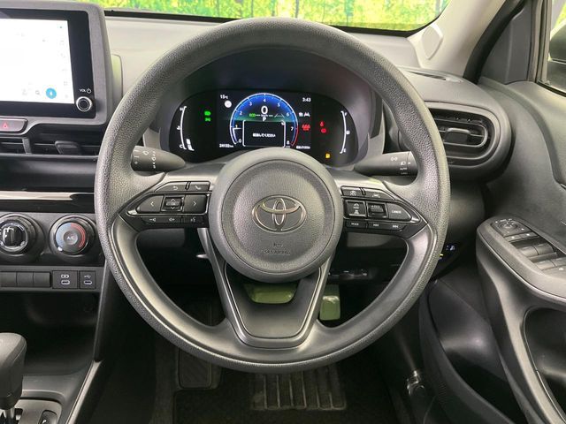 TOYOTA YARIS CROSS 2025