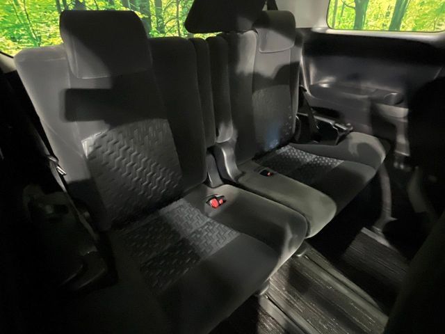 TOYOTA VELLFIRE 2016