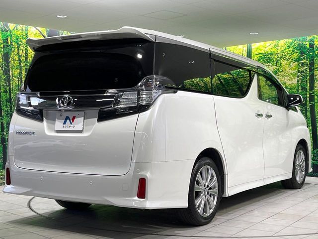 TOYOTA VELLFIRE 2016