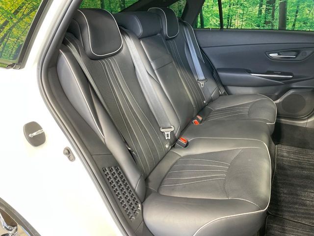 TOYOTA CROWN sedan hybrid 2018