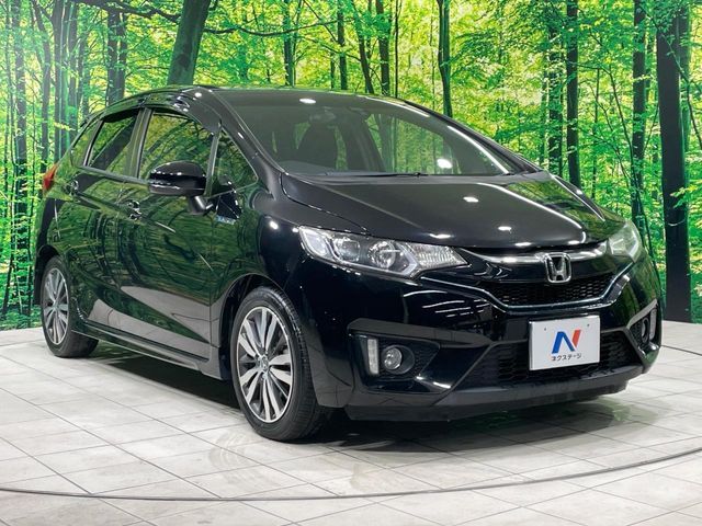 HONDA FIT HYBRID 2016