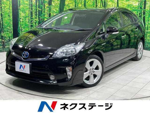 TOYOTA PRIUS 2015
