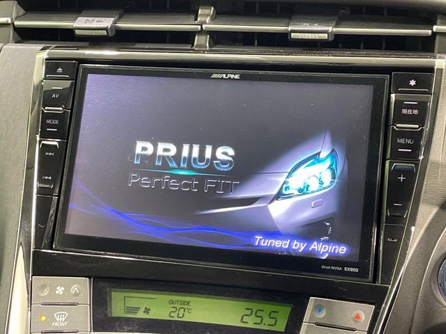 TOYOTA PRIUS 2015