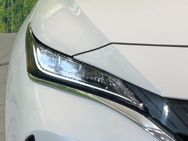 TOYOTA HARRIER 2WD 2022