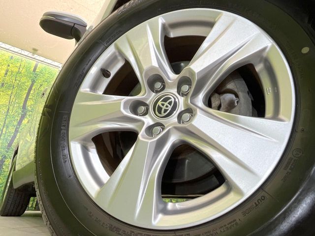 TOYOTA HARRIER 2WD 2022