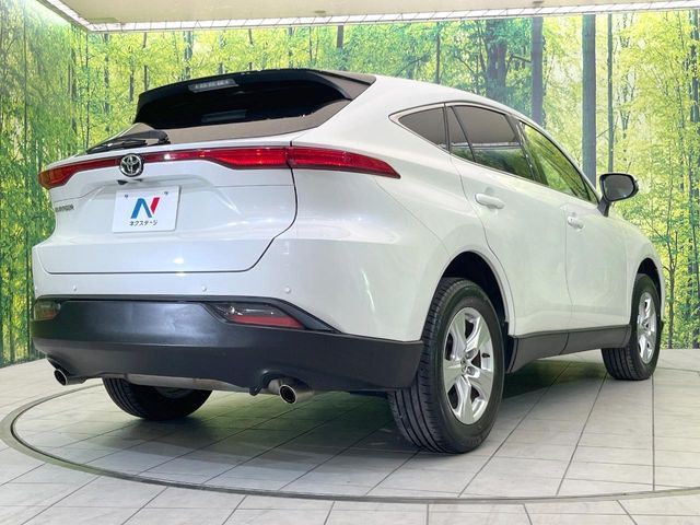 TOYOTA HARRIER 2WD 2022