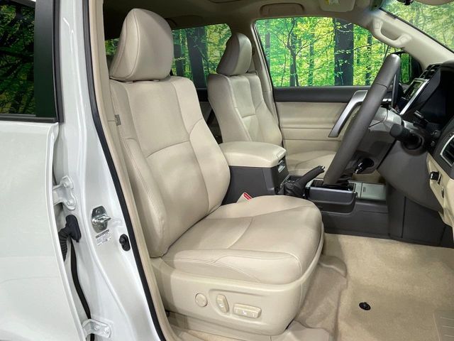 TOYOTA LANDCRUISER PRADO 2023