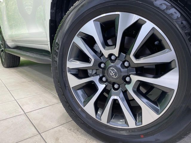 TOYOTA LANDCRUISER PRADO 2023