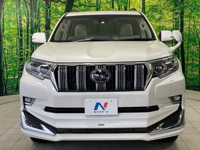 TOYOTA LANDCRUISER PRADO 2023