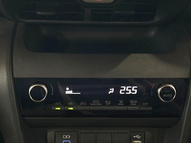 TOYOTA YARIS CROSS 2023