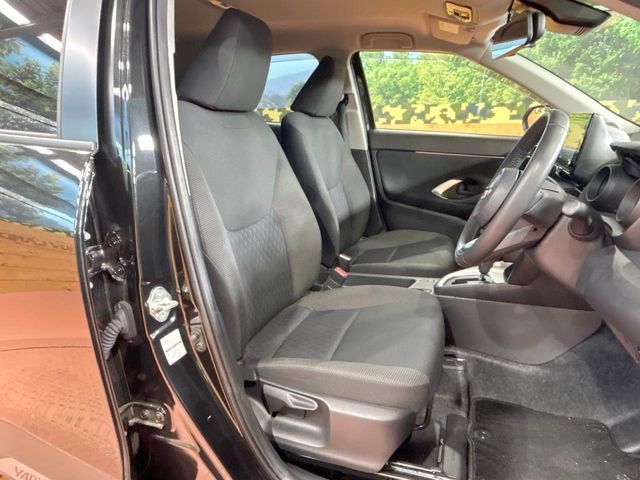 TOYOTA YARIS CROSS 2023