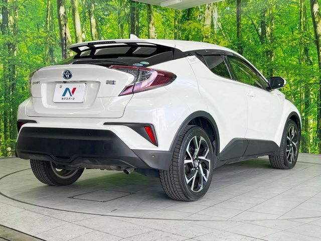 TOYOTA C-HR 2018