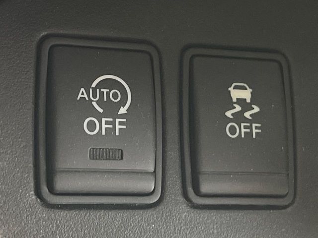 NISSAN SERENA  S-HYBRID 2014