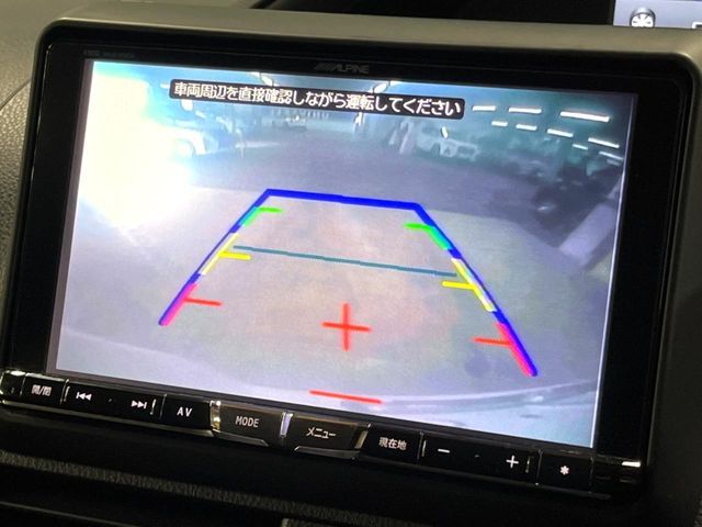 TOYOTA VOXY HYBRID 2014