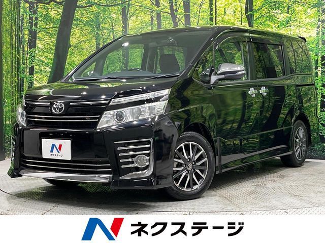TOYOTA VOXY 2015