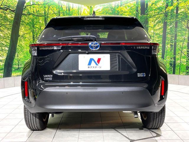 TOYOTA YARIS CROSS HYBRID 2023