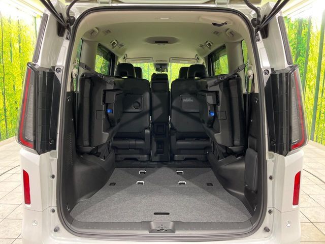 NISSAN SERENA  WG 2022