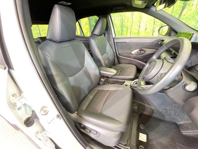 TOYOTA YARIS CROSS 2025