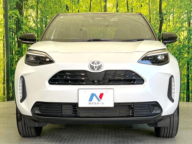 TOYOTA YARIS CROSS 2025