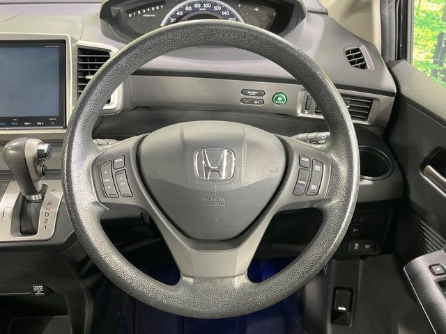 HONDA FREED 4WD 2015