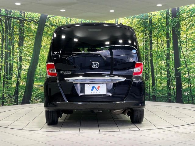 HONDA FREED 4WD 2015