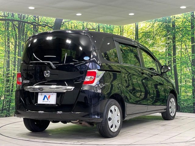 HONDA FREED 4WD 2015