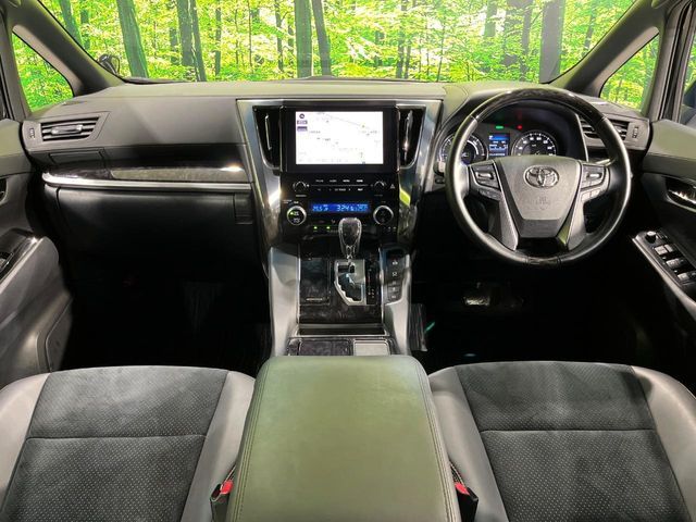 TOYOTA VELLFIRE  HYBRID 4WD 2020
