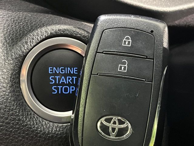 TOYOTA YARIS CROSS 2024