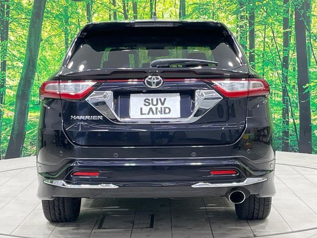 TOYOTA HARRIER 2WD 2017