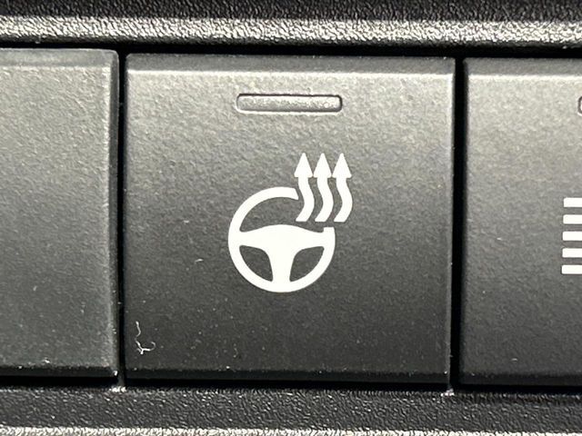 TOYOTA YARIS CROSS HYBRID 2023